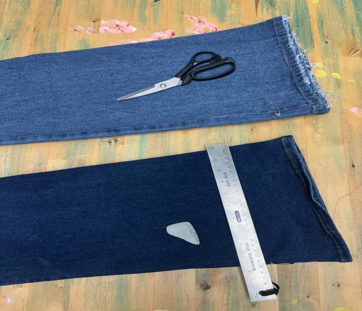 Doral’s trusted full-service alteration shop for seamless garment transformations today.